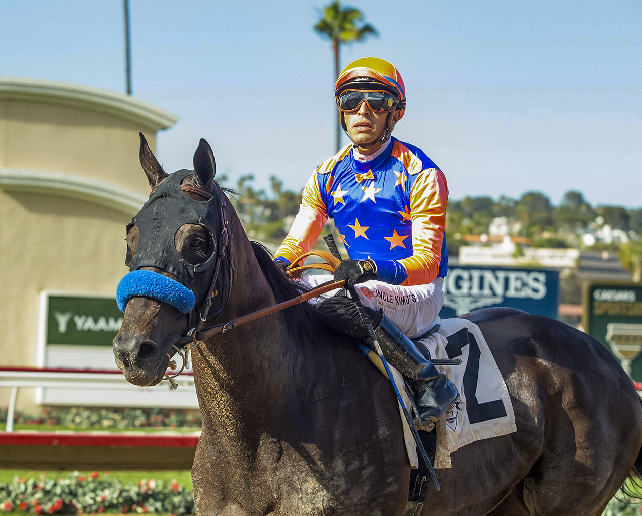 Splendora Del Mar wins feature race at Del Mar under Juan Hernandez