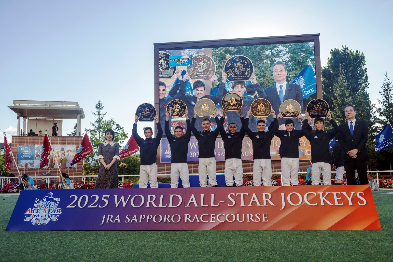 Podium and riders after World All-Star Jockeys 2025 finale at Sapporo