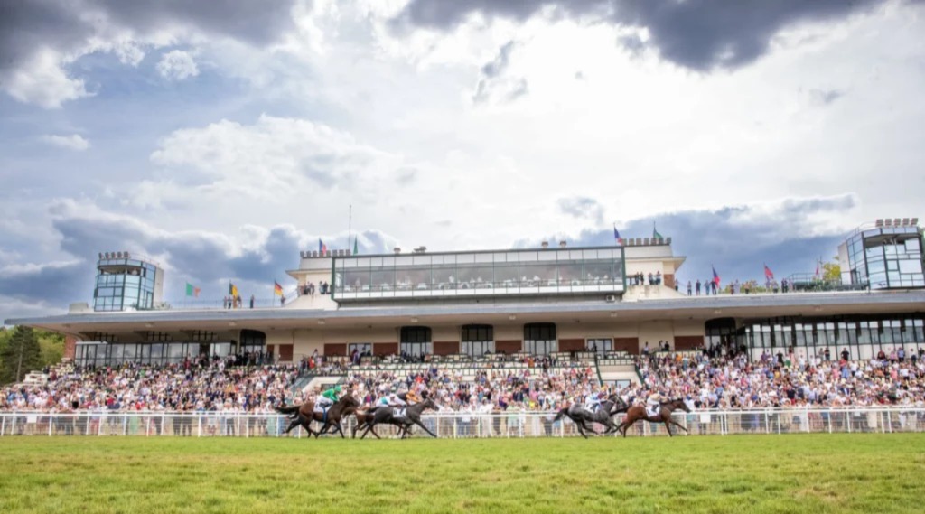 Guillaume D'ornano Prize at Deauville Racecourse with horses racing on turf track