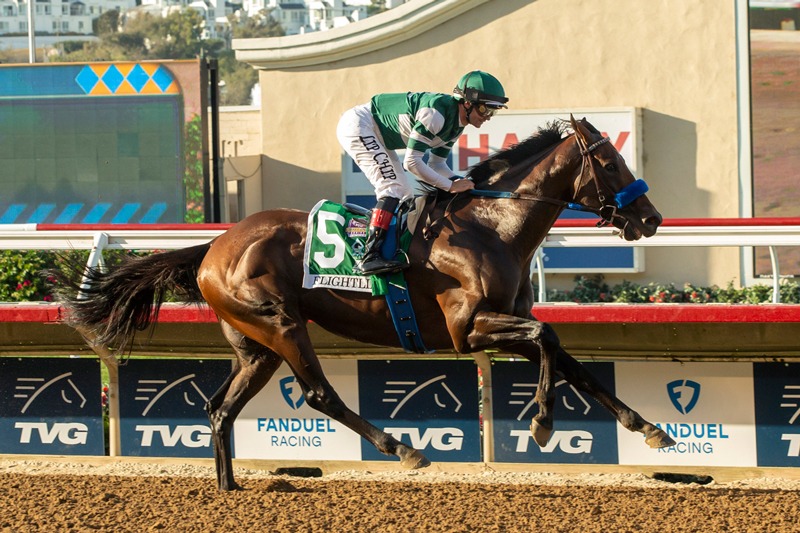 Sweet Azteca winning the Rancho Bernardo Handicap at Del Mar 2025