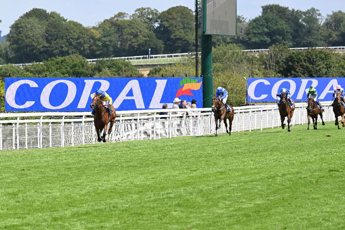 Kyle Of Lochalsh wins Coral Goodwood Handicap