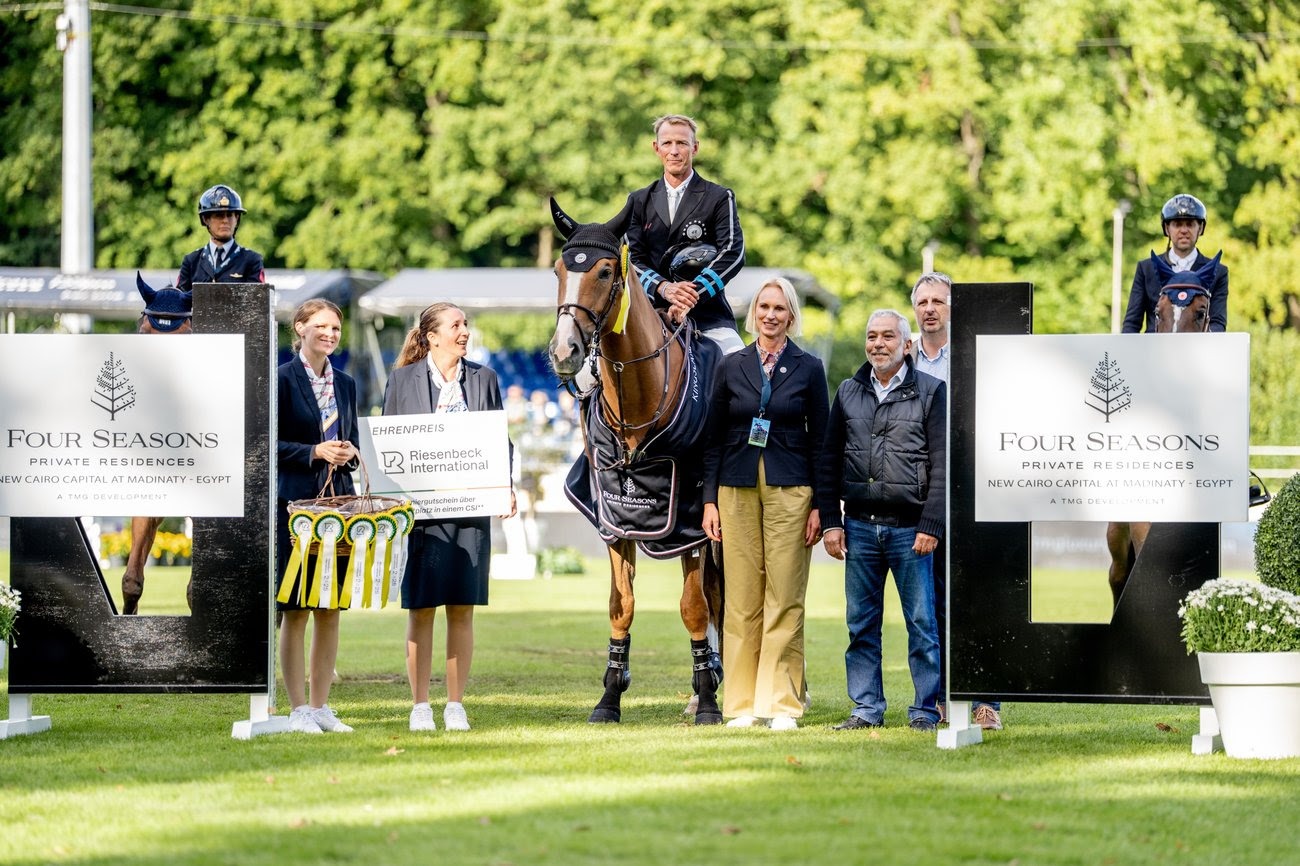 Peder Fredricson celebrates victory on SV Vroom de la Pomme Z at Longines Global Champions Tour Riesenbeck
