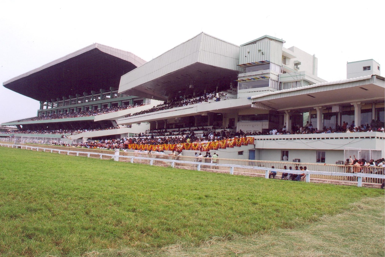 Pride Aside winning the Raja Saheb of Challapalli Memorial Cup at Hyderabad Monsoon Races 2025