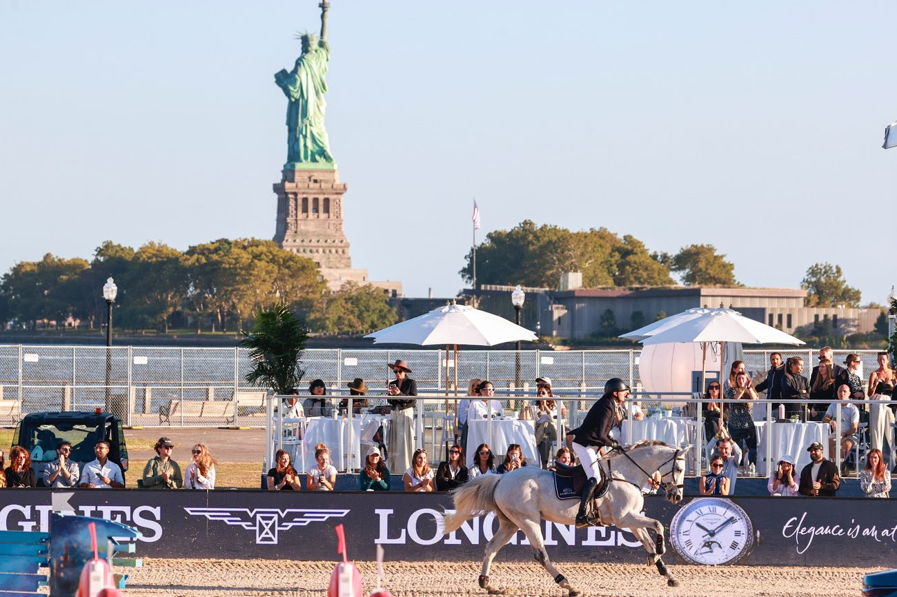 Gregory Wathelet celebrates victory with Argentina de la Marchette at Longines Global Champions Tour New York