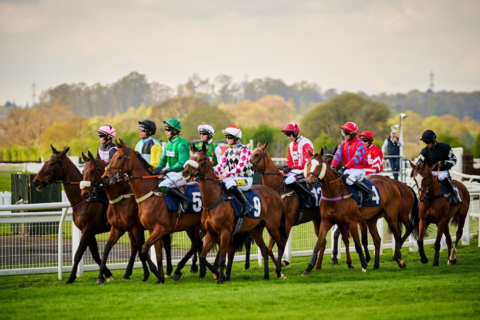 Horses racing at Perth Racecourse during the 2025 season finale