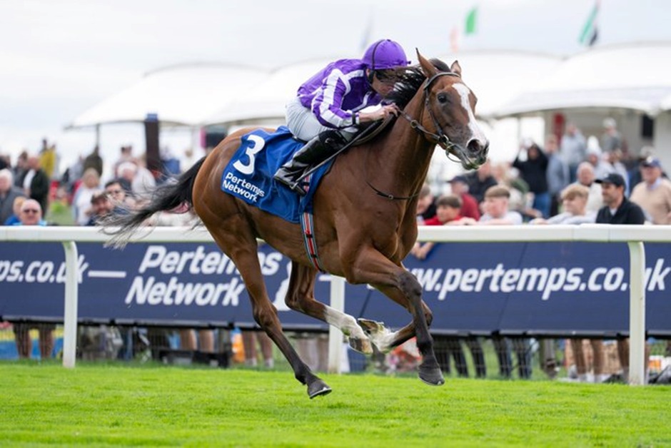 Curragh Racecourse action during Irish EBF Race Day with horses and jockeys in competition