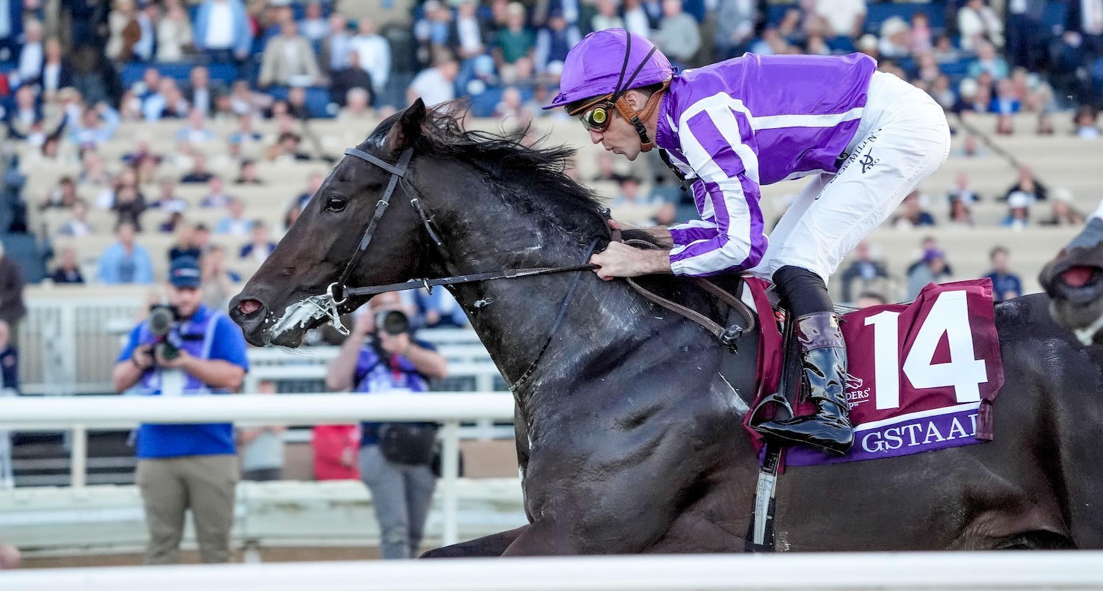 Gstaad winning the Breeders’ Cup Juvenile Turf at Del Mar 2025 under Christophe Soumillon