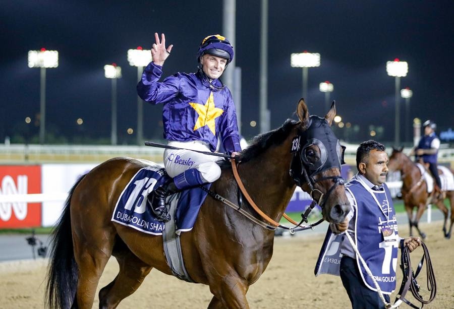 Dark Saffron racing at Meydan during Dubai Racing Carnival 2025