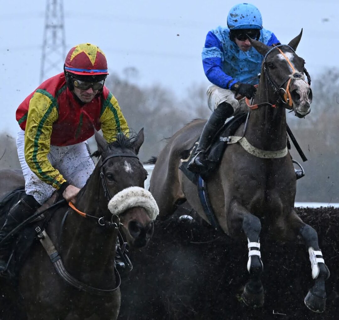Djelo Peterborough Chase Win at Huntingdon under Charlie Deutsch.