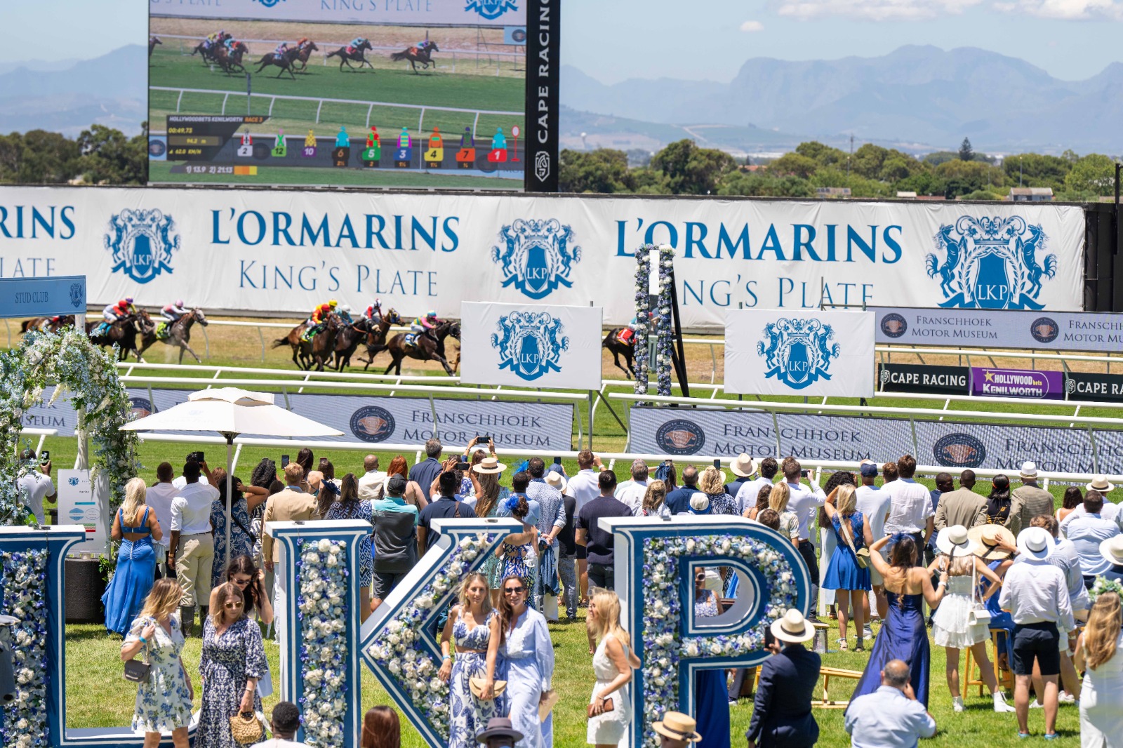 Kenilworth racecards 10 January top thoroughbreds on track