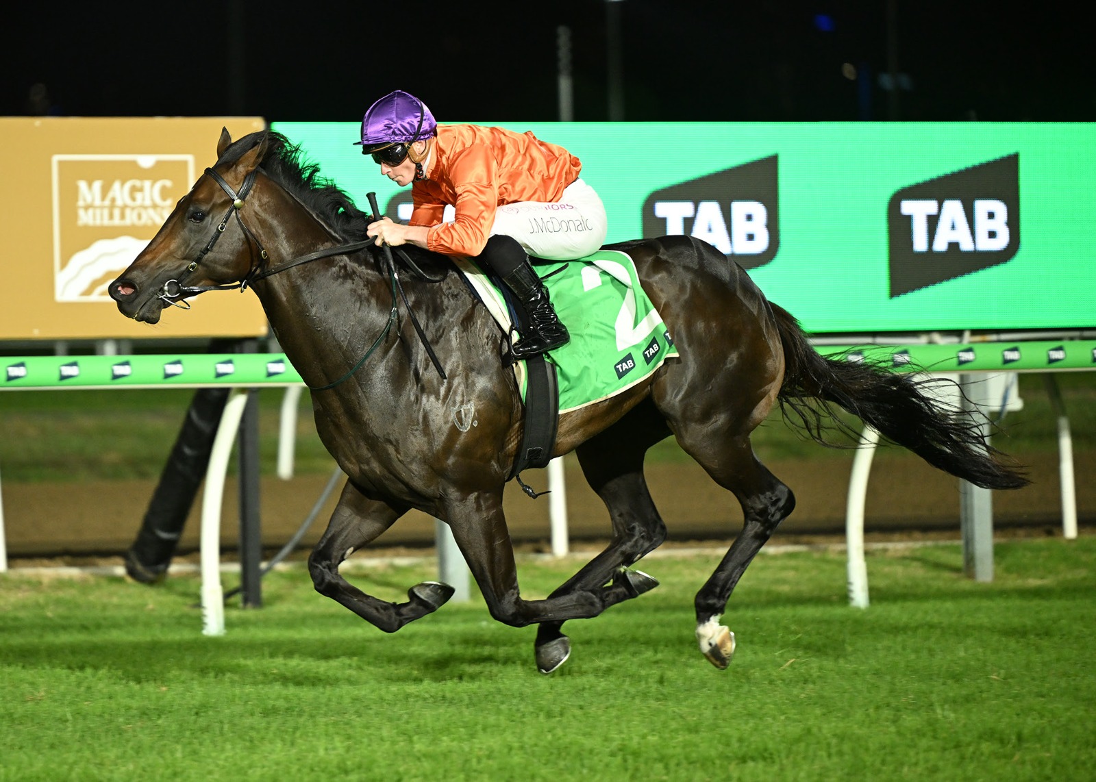 Grafterburners winning the Magic Millions Sunlight at the Gold Coast
