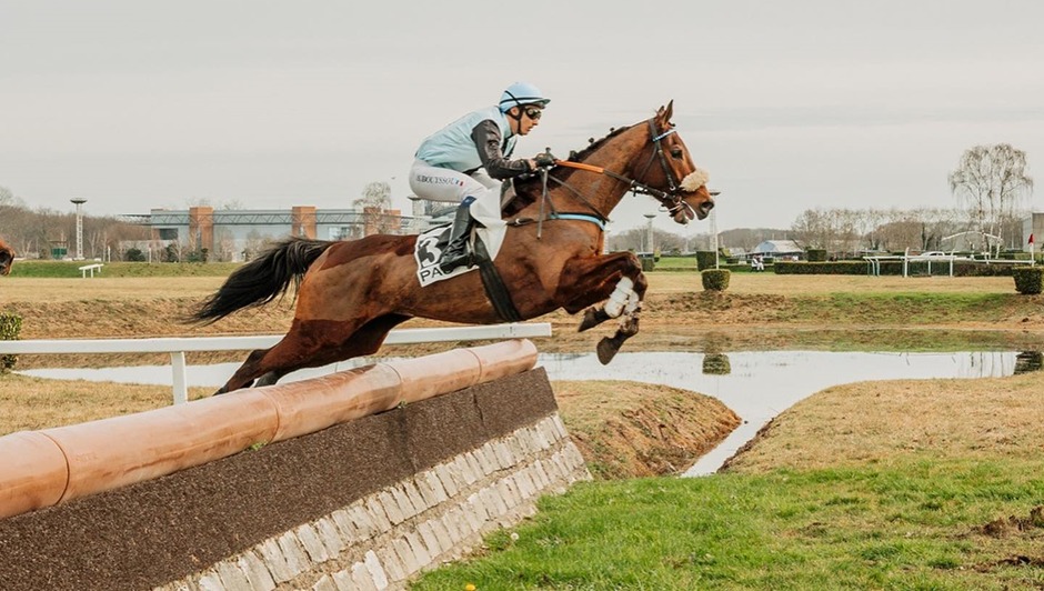 PAU Racecards 7 January winter racing at Hippodrome de Pau