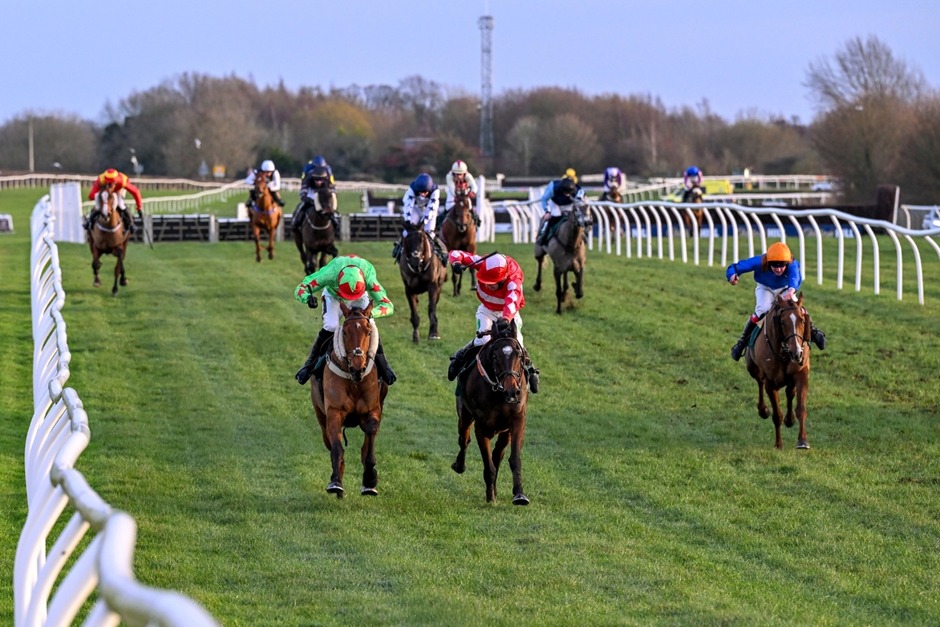 Catterick Racecards 9 February afternoon jumps racing