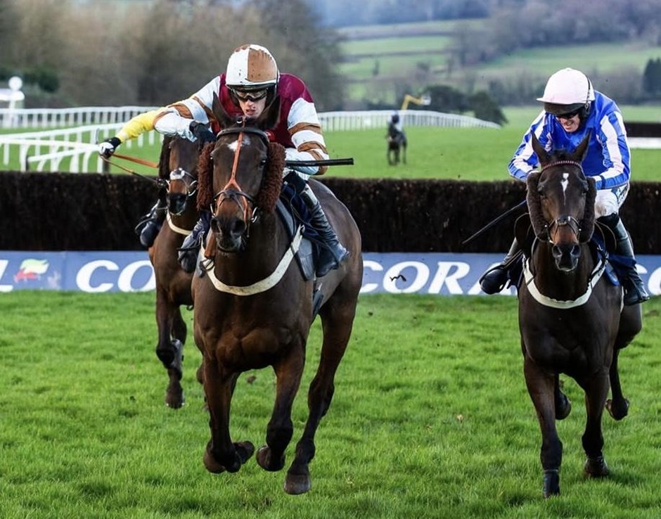 Chepstow racecards 21 February feature race action at Chepstow Racecourse