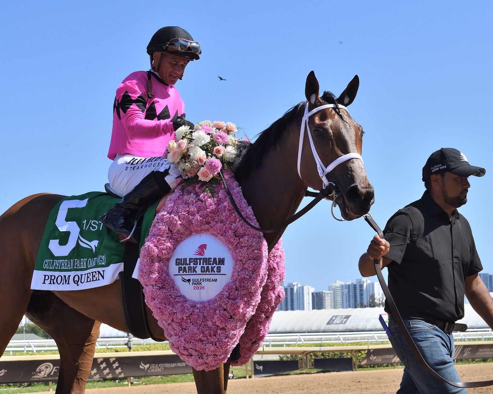 Prom Queen winning Gulfstream Park Oaks result with strong finish
