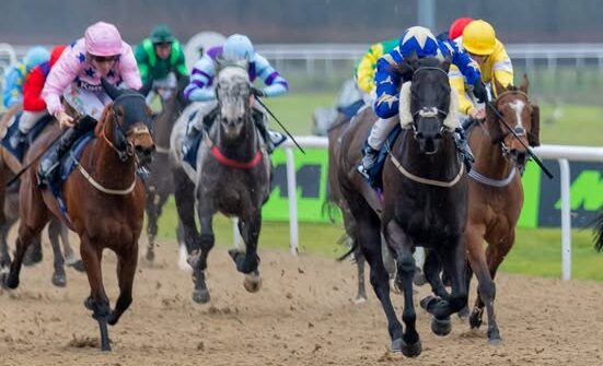 “Wolverhampton Racecards 2 March detail race preview