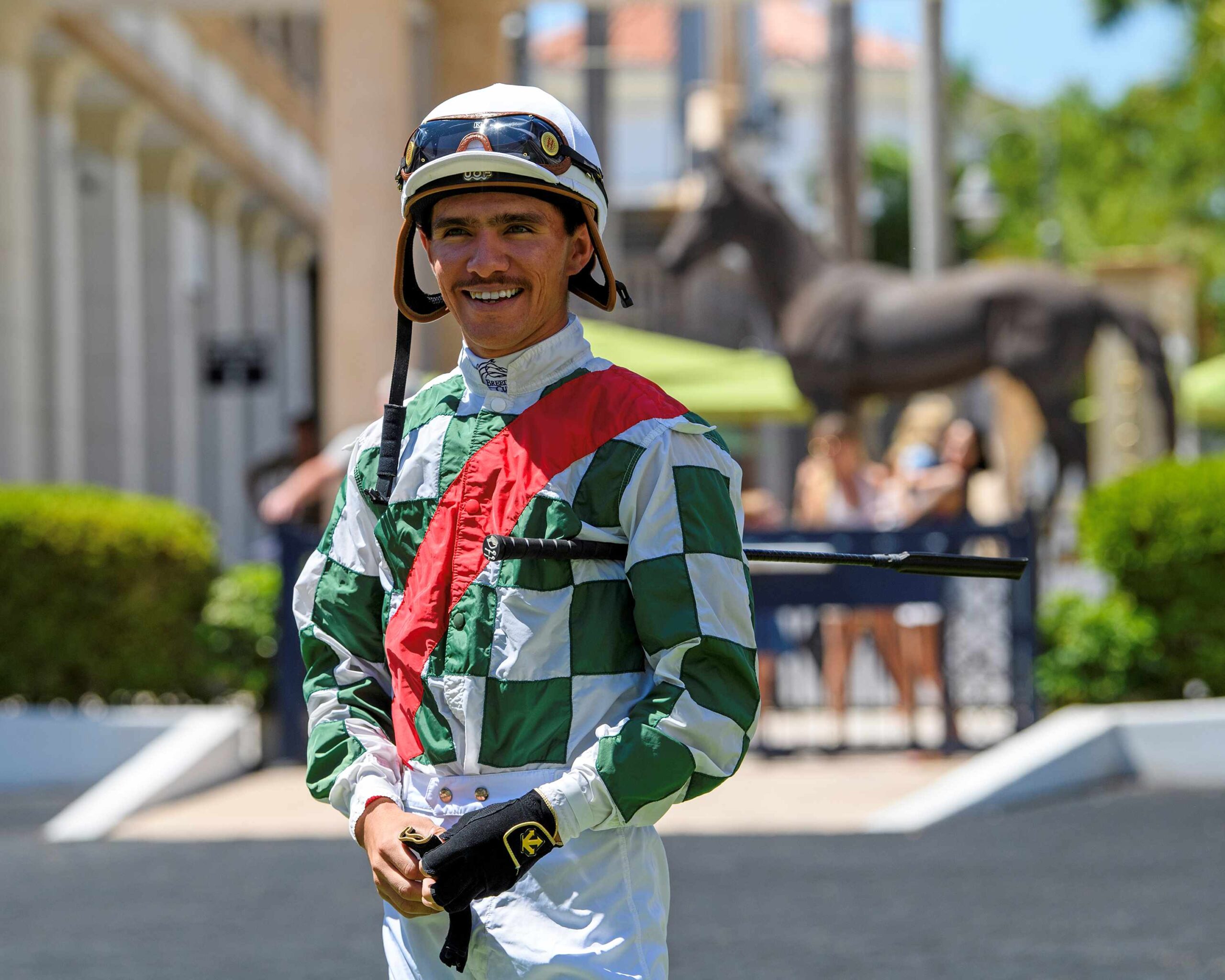 Diego Herrera riding Eton to victory at Gulfstream Park