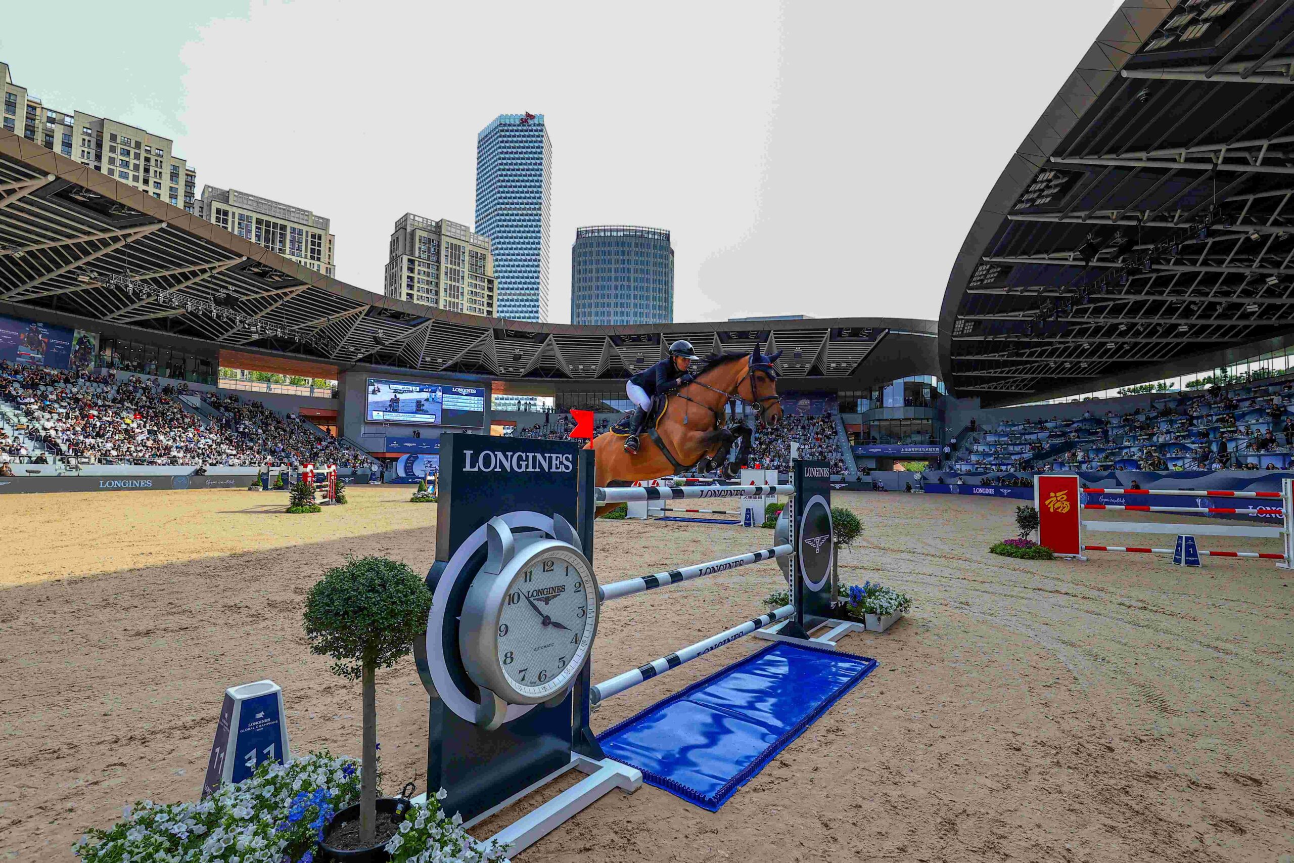 Scott Brash competing at Shanghai Juss International Equestrian Center during LGCT