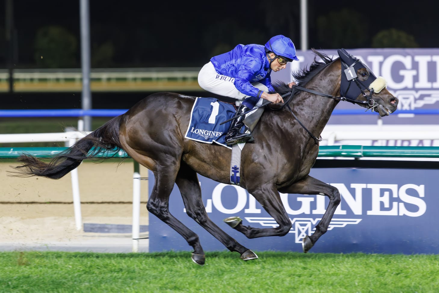 Sandown Park race action 2026 season opener