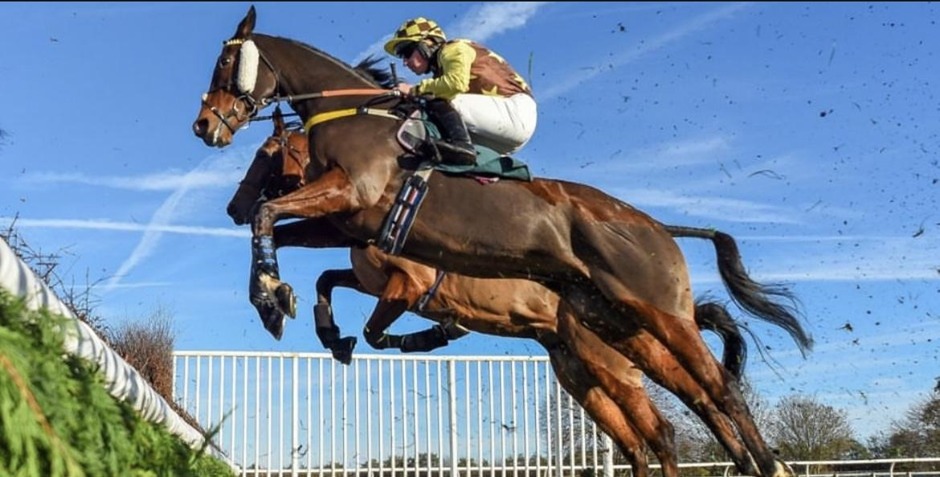 Redcar racecards 20 April flat racing action at Redcar Racecourse