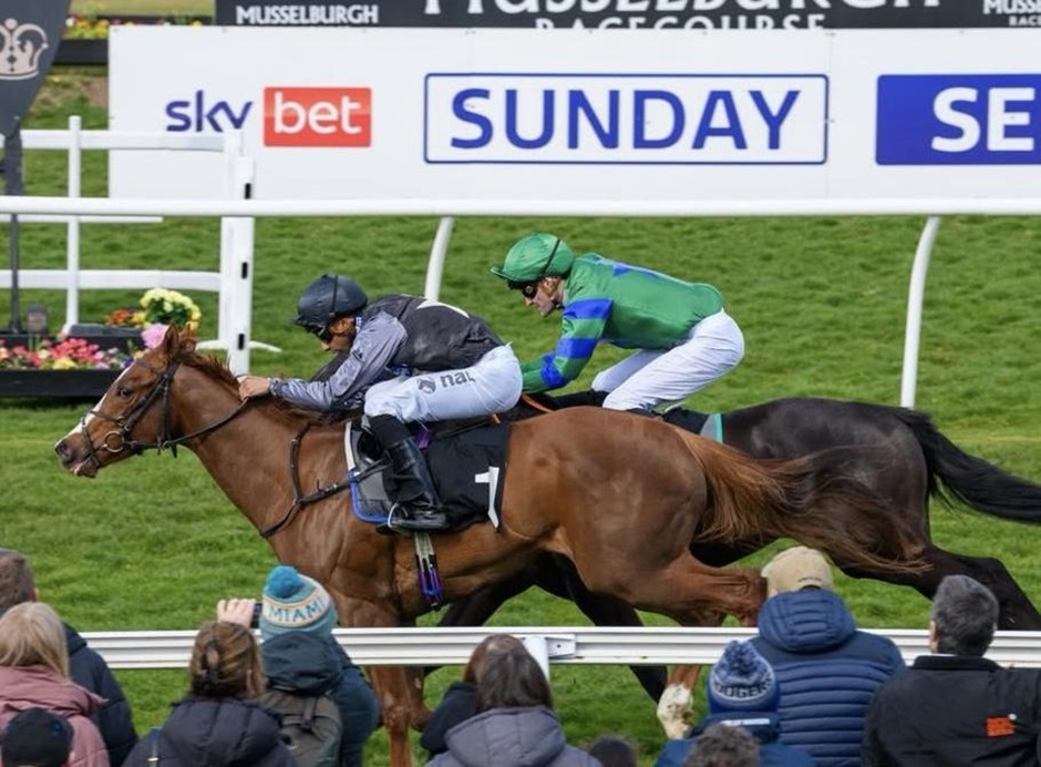 Musselburgh racecards 29 April flat racing action at Musselburgh Racecourse