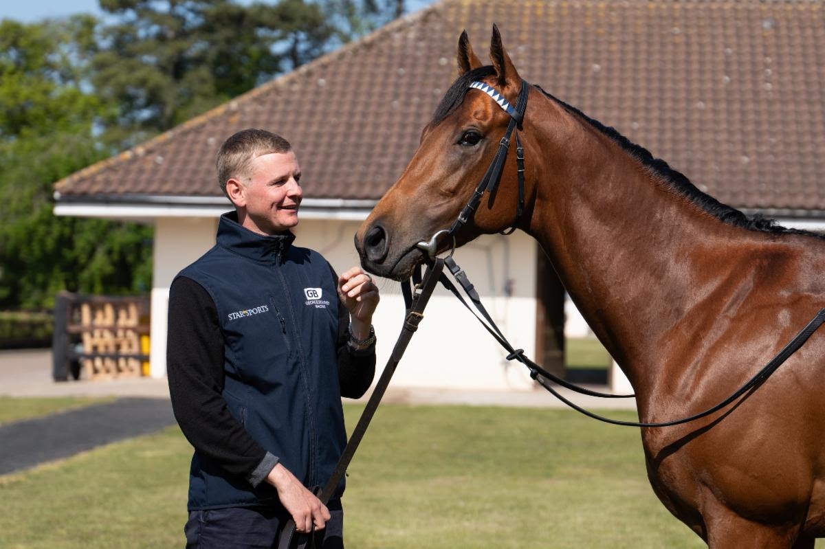 Bow Echo training at Newmarket ahead of 2000 Guineas 2026