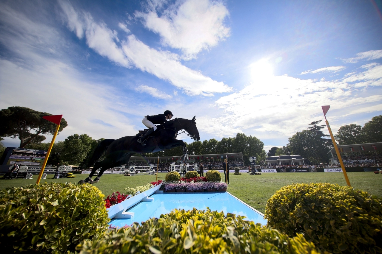 Thibeau Spits riding Impress-K van’t Kattenheye Z during LGCT Madrid clear round