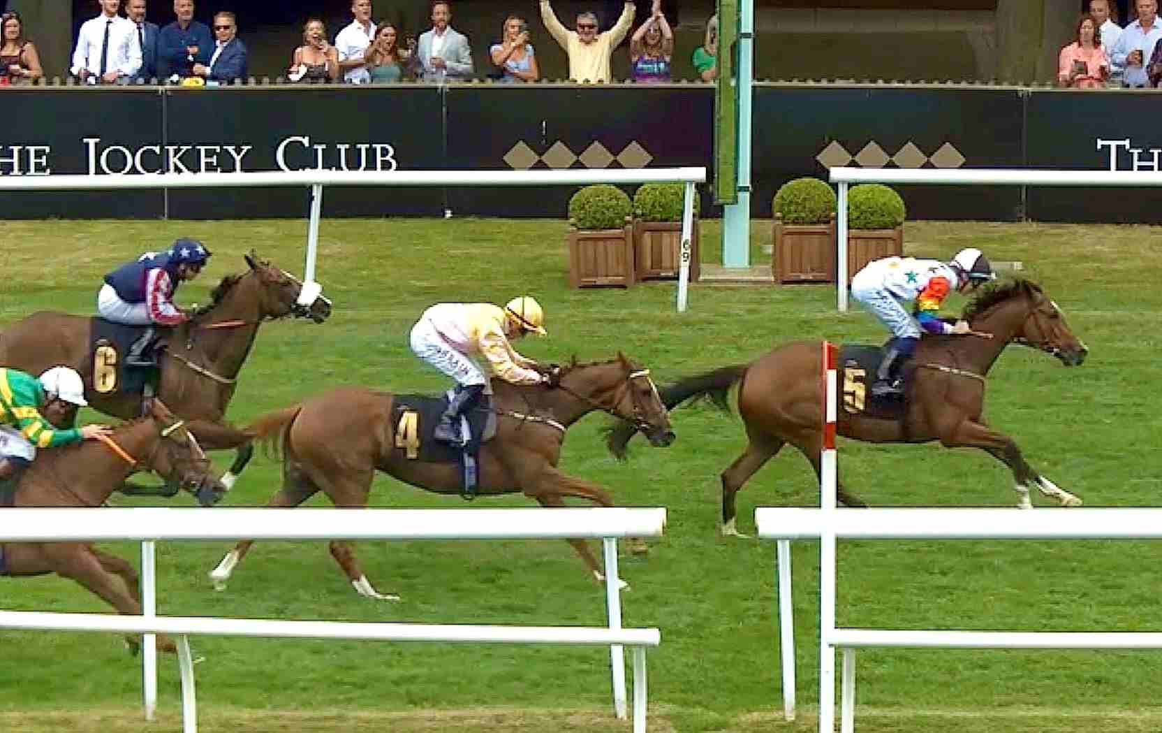 Crowds at Rowley Mile during Newmarket Guineas Festival 2026