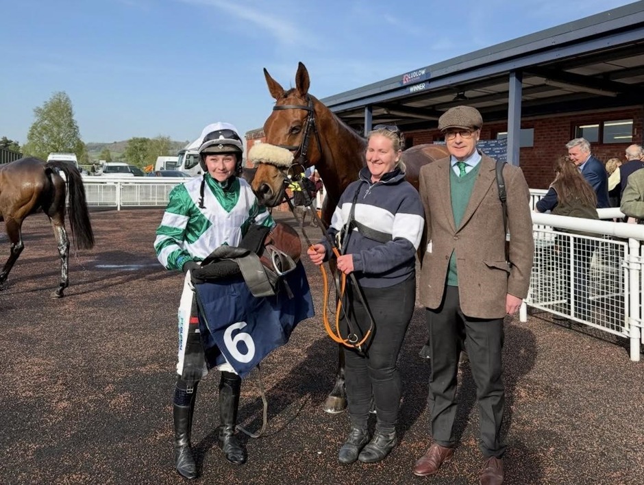 Ludlow racecards 10 May Sunday jump racing action at Ludlow Racecourse