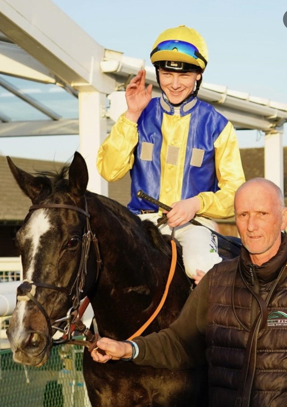 Southwell racecards 11 May Monday jump racing action at Southwell Racecourse