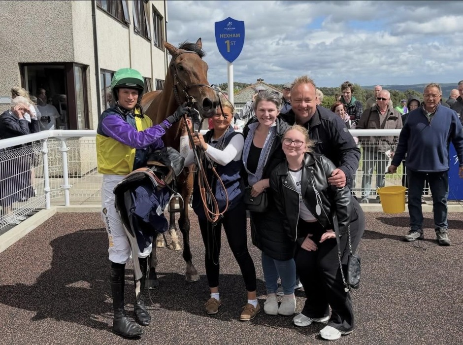 Hexham race results 21 june Sunday Highlights