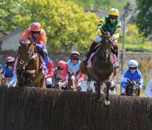 Cartmel Race Cards 26 June runners compete at Cartmel Racecourse