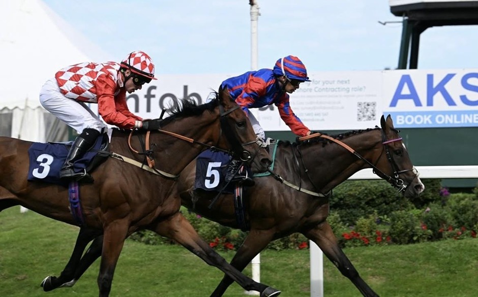 Great Yarmouth racecards 23 July 2026 flat racing action at Great Yarmouth Racecourse
