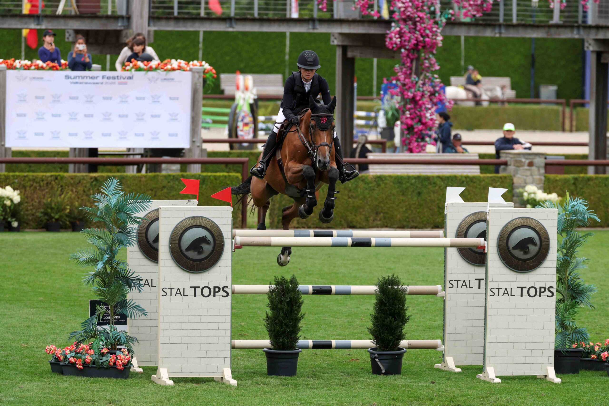 Longines Tops International Arena Summer Showcase results featuring Sophie Hinners and Iron Dames Kaleni Jo after CSI4* Grand Prix victory