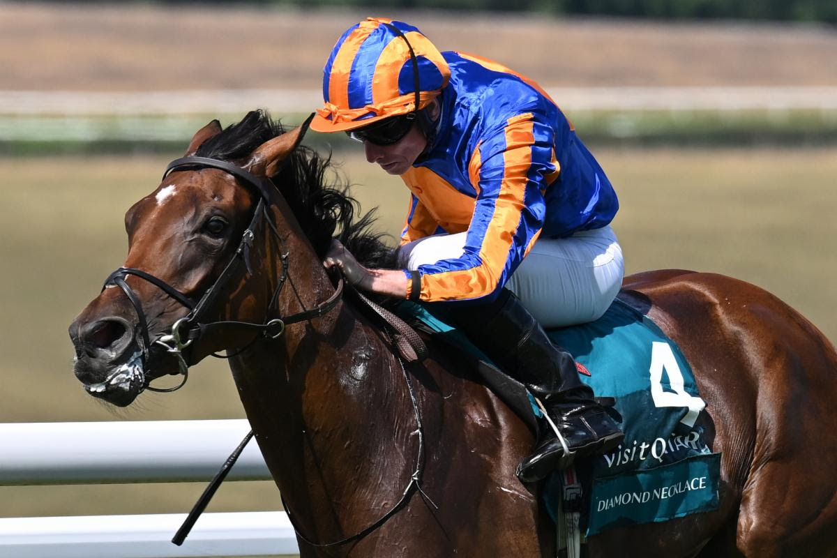 Diamond Necklace winning the Qatar Nassau Stakes at Goodwood