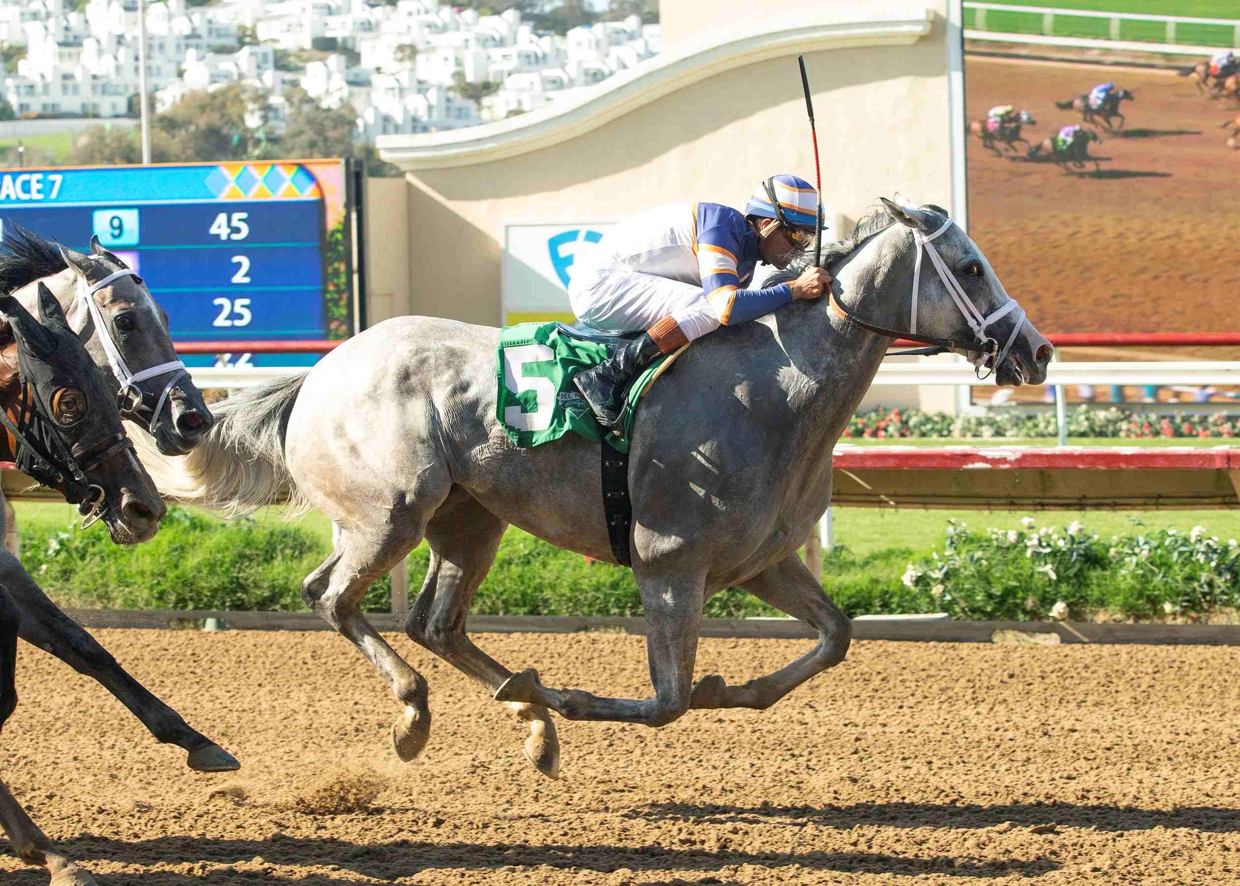 Bessie Coleman winning the Del Mar feature race with jockey Diego Herrera