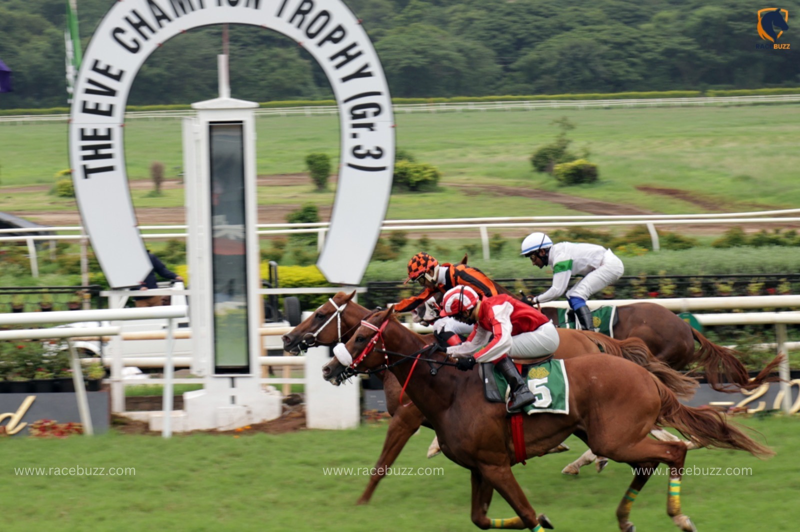 Pune Race Cards 16 August featuring the Mayor's Trophy at Pune Racecourse
