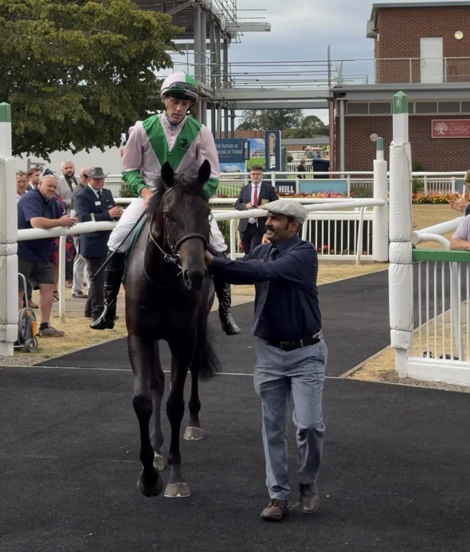 Winning horse crosses the finish line during Thirsk racing on 1 August 2026
