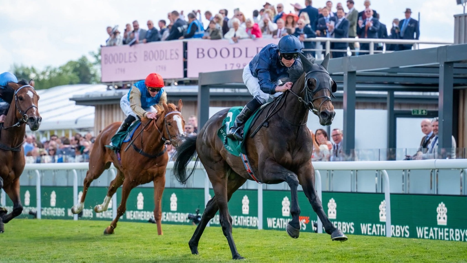 Chester Racecards 22 August featuring The Chester Stakes