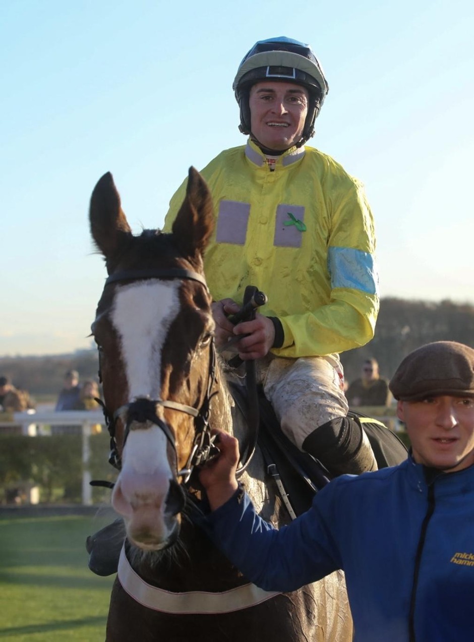 Newcastle racecards 20 August 2026 racing action at Newcastle Racecourse