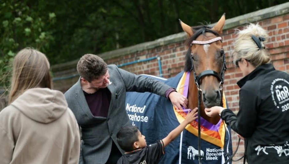 Pontefract racecards 17 September 2026 flat racing at Pontefract Racecourse