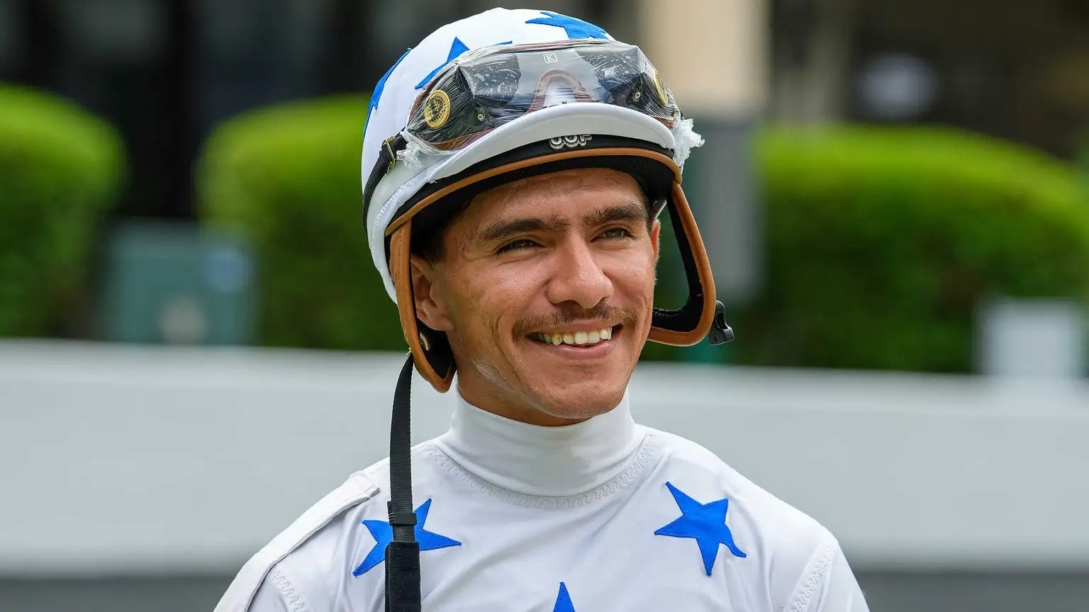Diego Herrera celebrates his first Gulfstream Park riding title