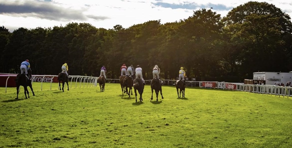 Ayr racecards 8 October 2026 flat turf racing at Ayr Racecourse