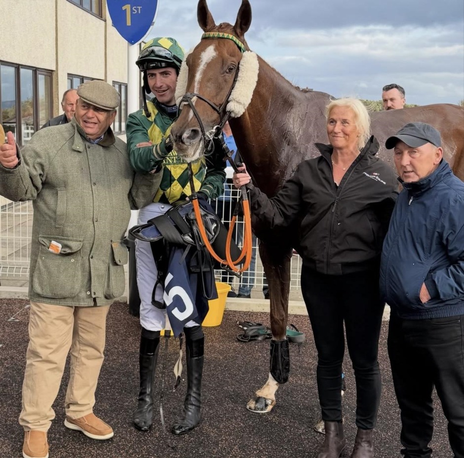 Hexham racecards 10 October 2026 National Hunt racing at Hexham Racecourse